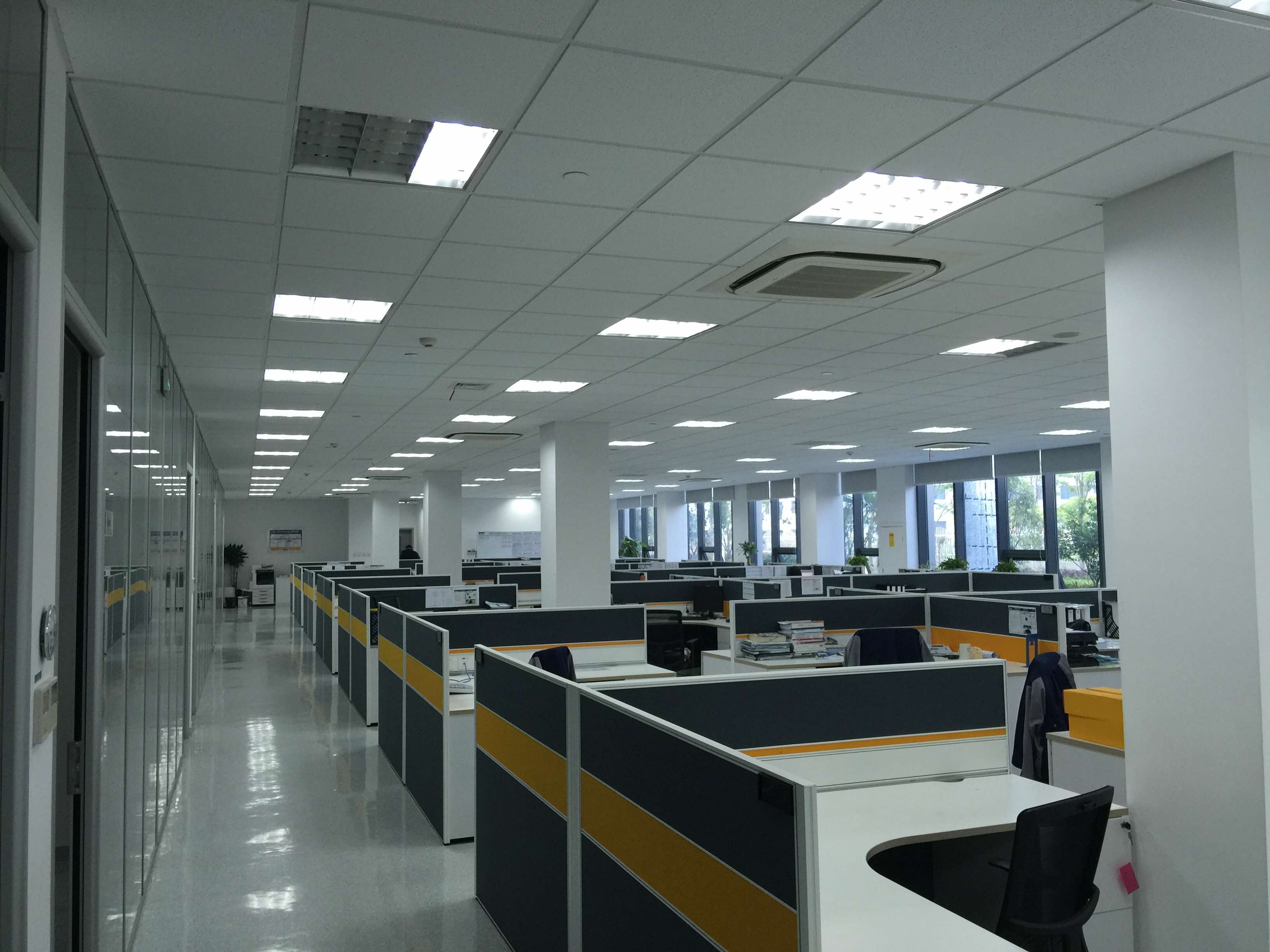 Central air-conditioning works for office buildings