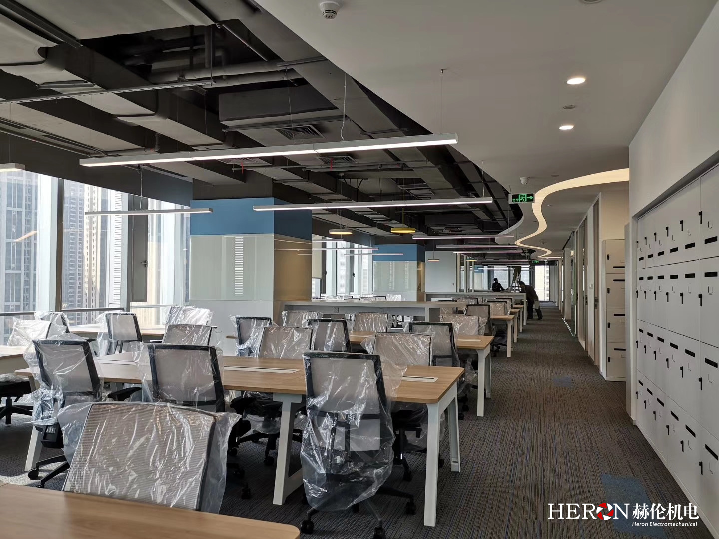 Central air-conditioning works for office buildings